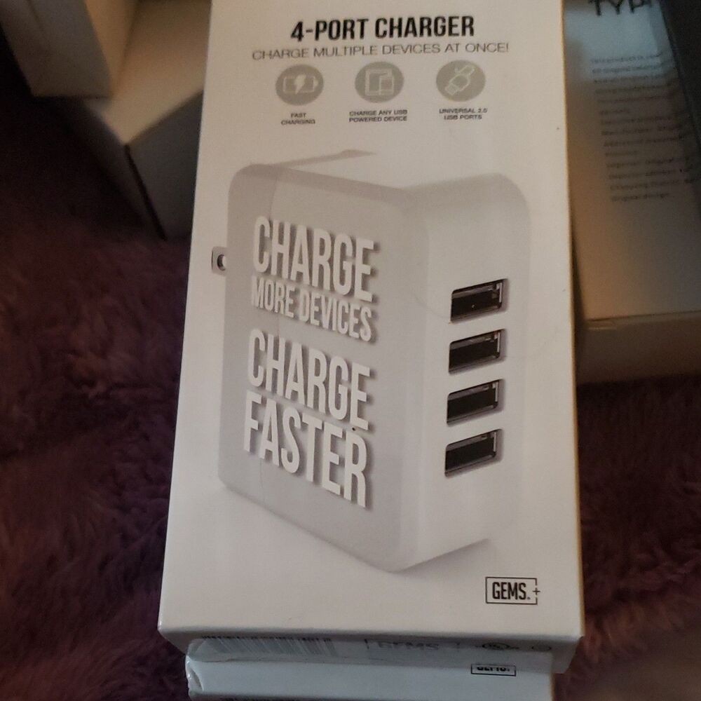 GEMS+ 4-Port USB Wall Charger Fast Charge White
